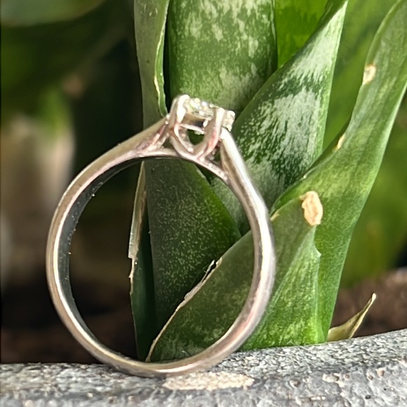 1/3 carat diamond ring